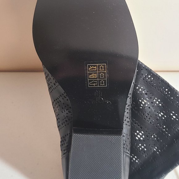 NWB Vivienne Westwood Black Sandals Runway Women Sz 9 See Photos MSRP 500+ - Picture 4 of 8